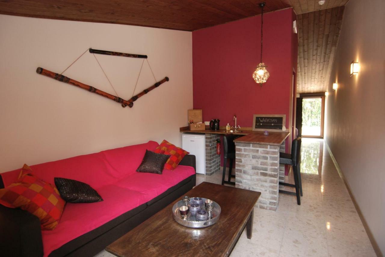 Het Schalks Genot Bed & Breakfast Poppel Exterior foto